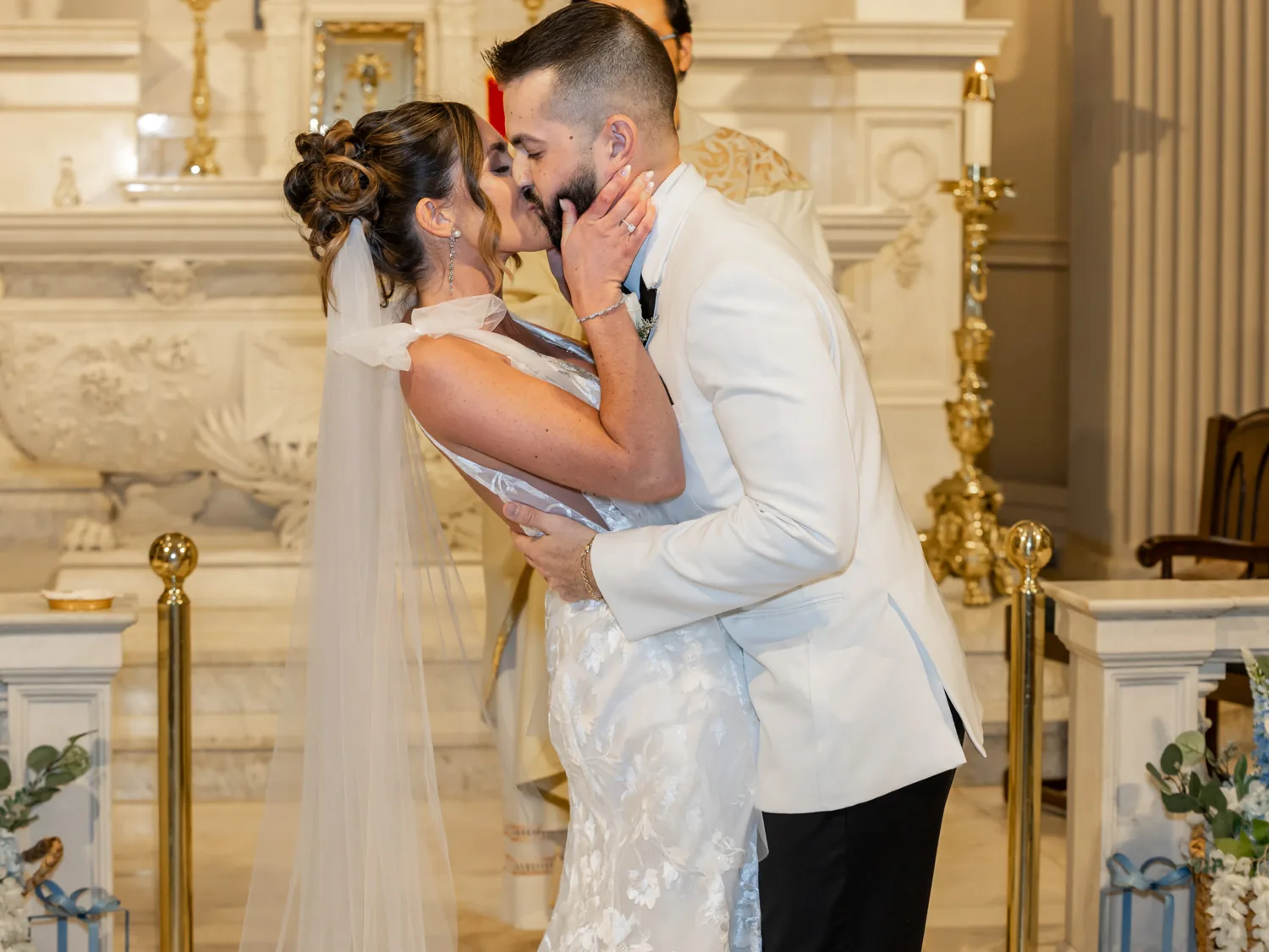 Crystal Point Yacht Club wedding photo by George Pompilio Photography — image 2